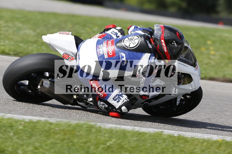 /53 16.09.2025 Track Day Domi Aegerter ADR/Gruppe rot/backside